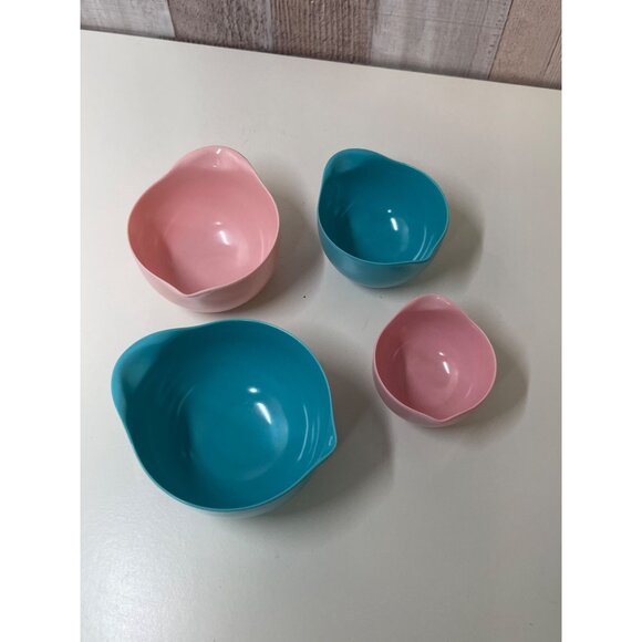 Measuring Cups Pink & Blue By Trudeau  4Pc. New With Tags! - Picture 5 of 5